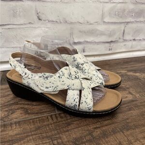 Clarks Collection Size‎ 12M Merliah Echo Strappy Blue Ivory Sandals Comfort Shoe